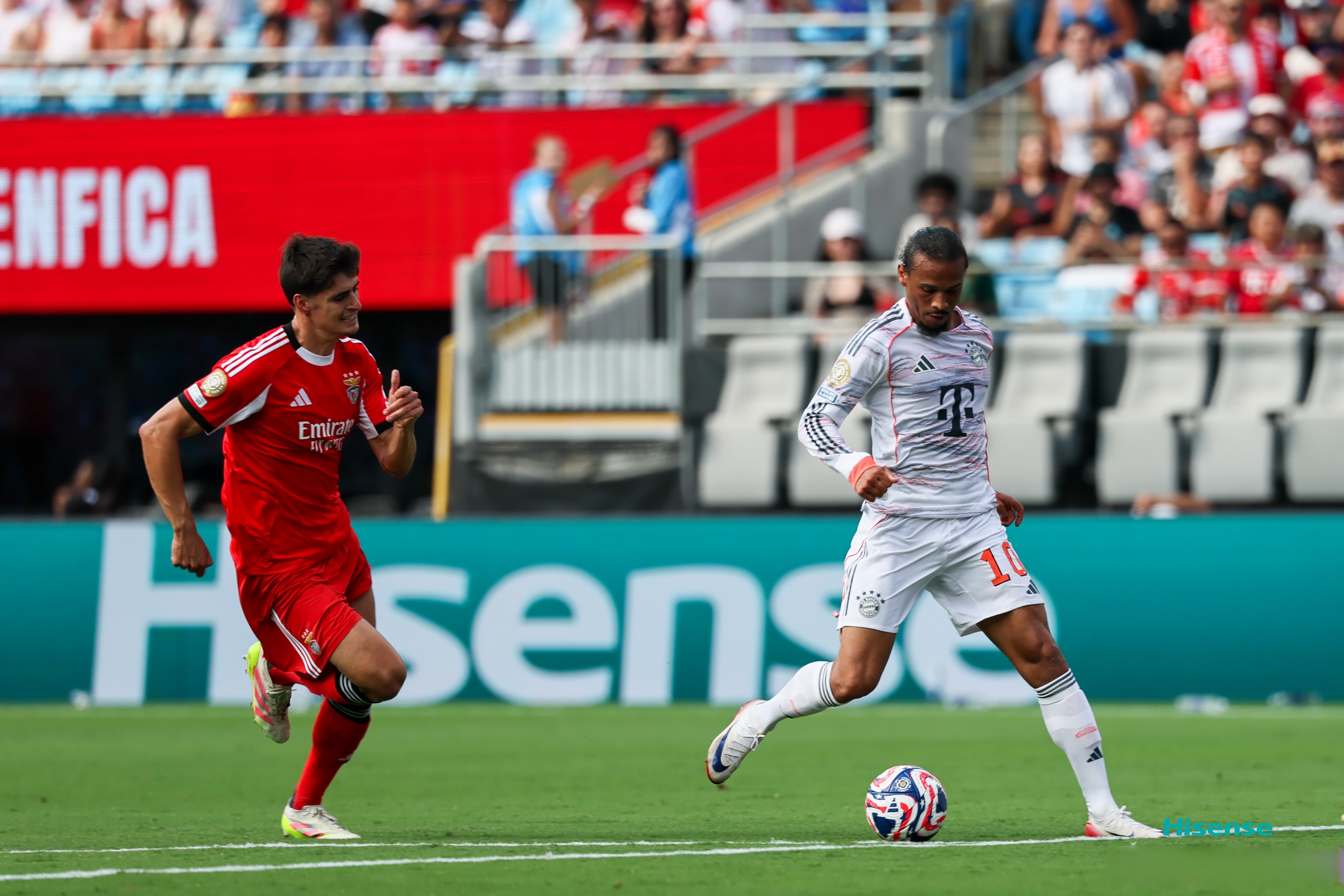 乐竟体育APP-包含赛后塞维利亚远射贴柱——西甲节点到来，媒体盛赞，赛程密集仍需轮换的词条